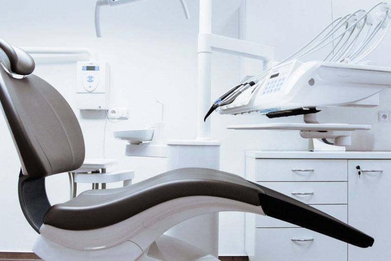 Fotel dentystyczny